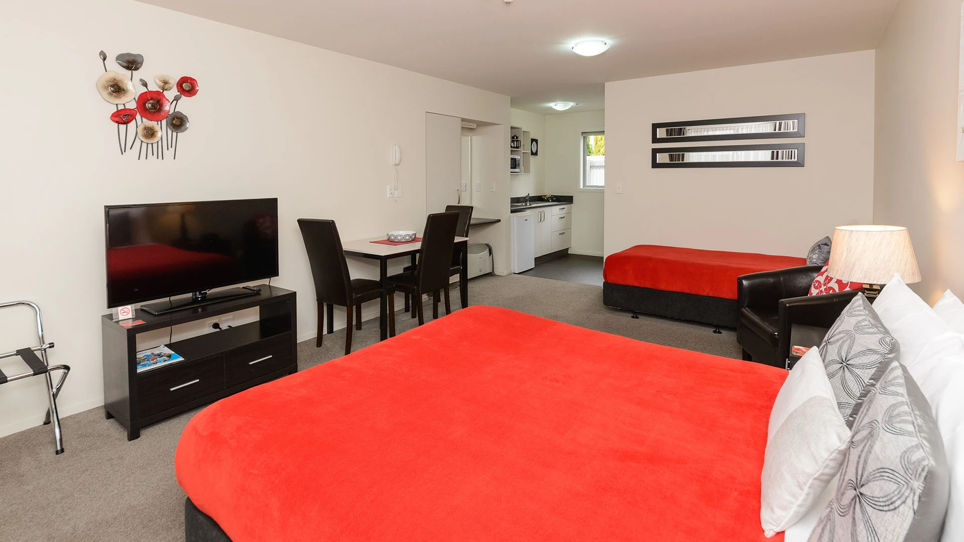 Modern, Comfortable Units